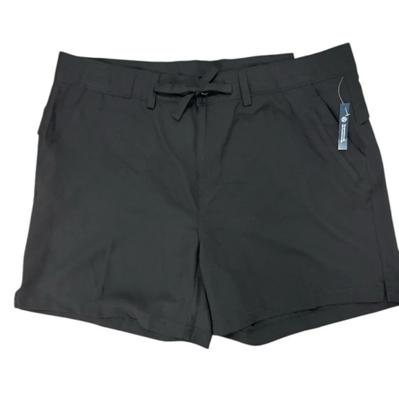 Magellan Shorts - Picture 1 of 10